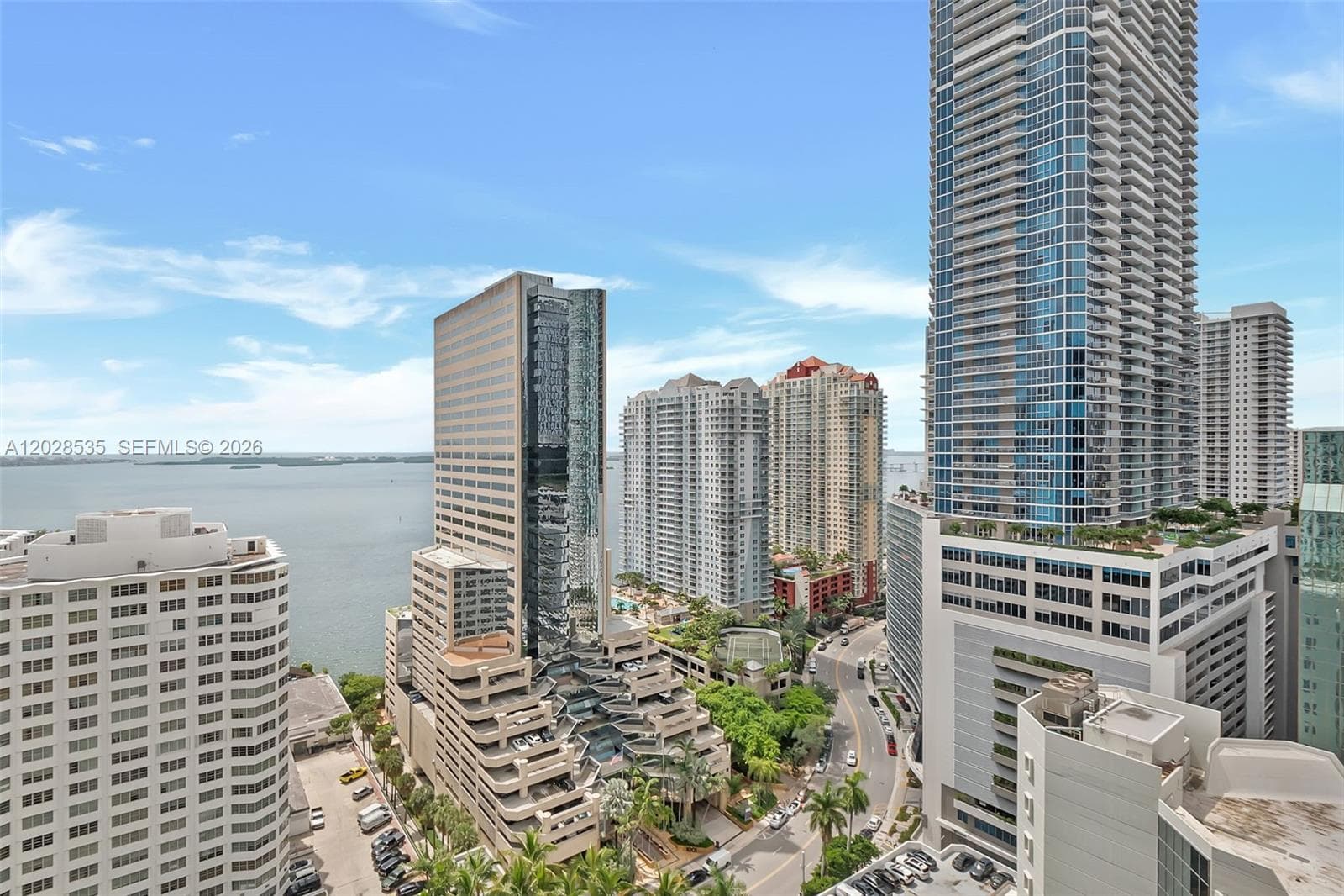 951 Brickell Ave # 2406, Miami FL 33131 — 24