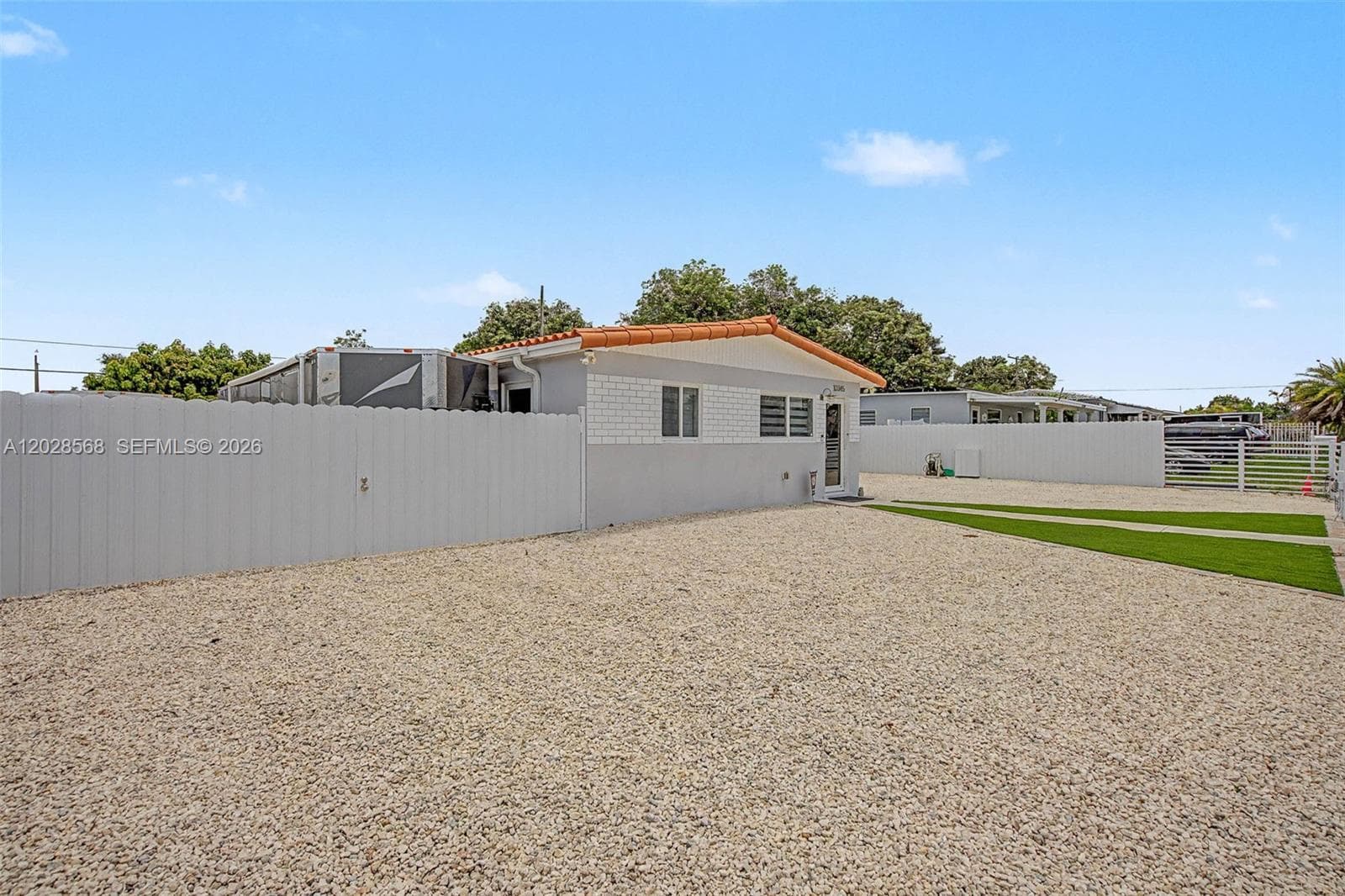 10345 NW 35th Ct, Miami FL 33147 — 44