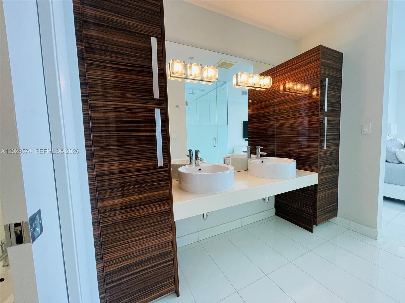 2020 N Bayshore Dr # 2008, Miami FL 33137 — 23
