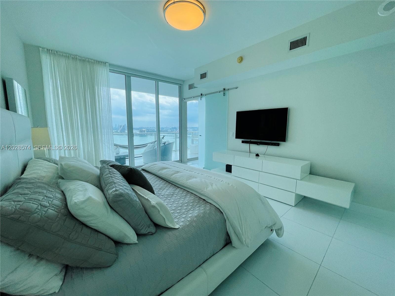 2020 N Bayshore Dr # 2008, Miami FL 33137 — 18