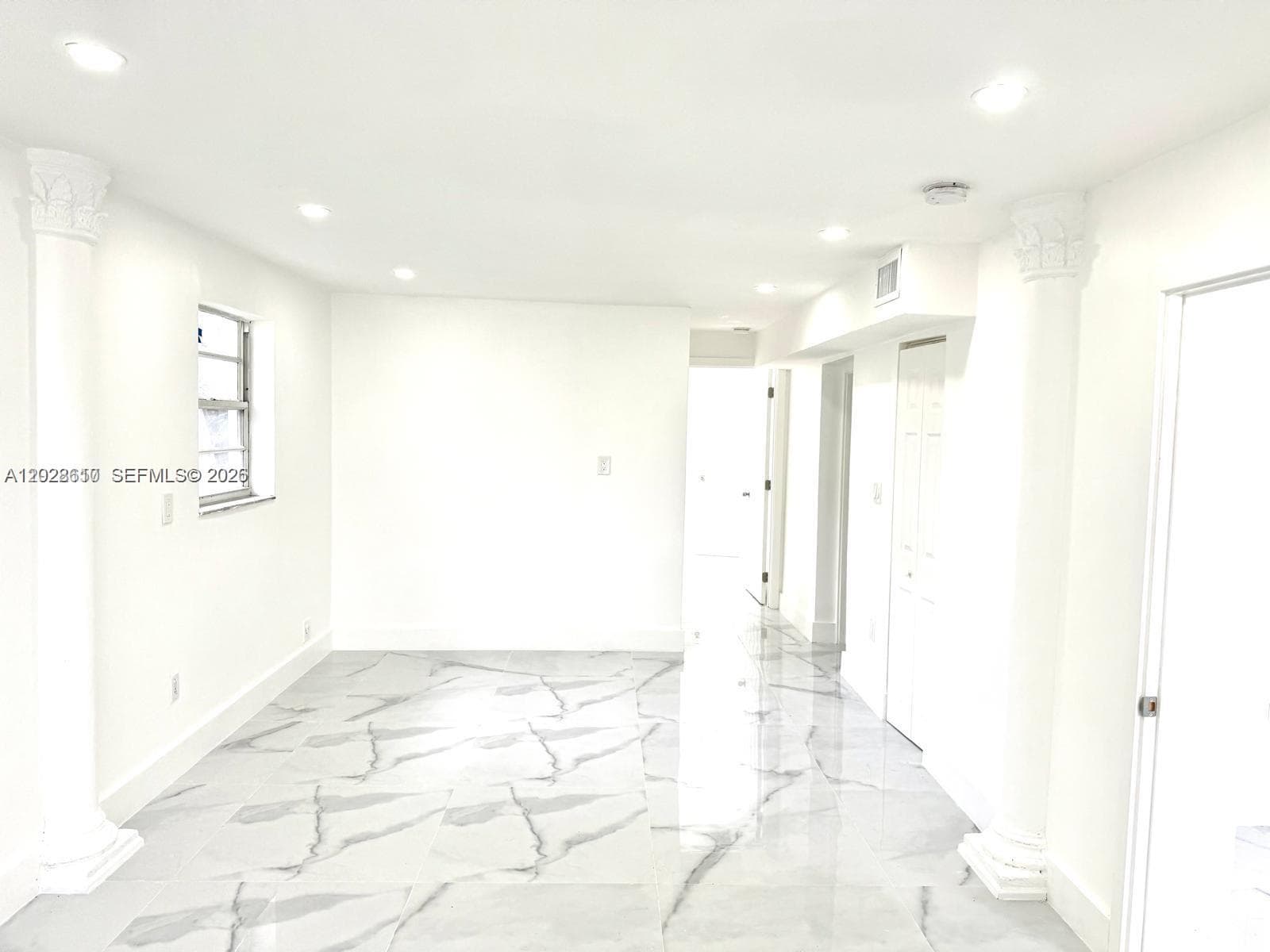 712 Hialeah Dr, Hialeah FL 33010 — 23