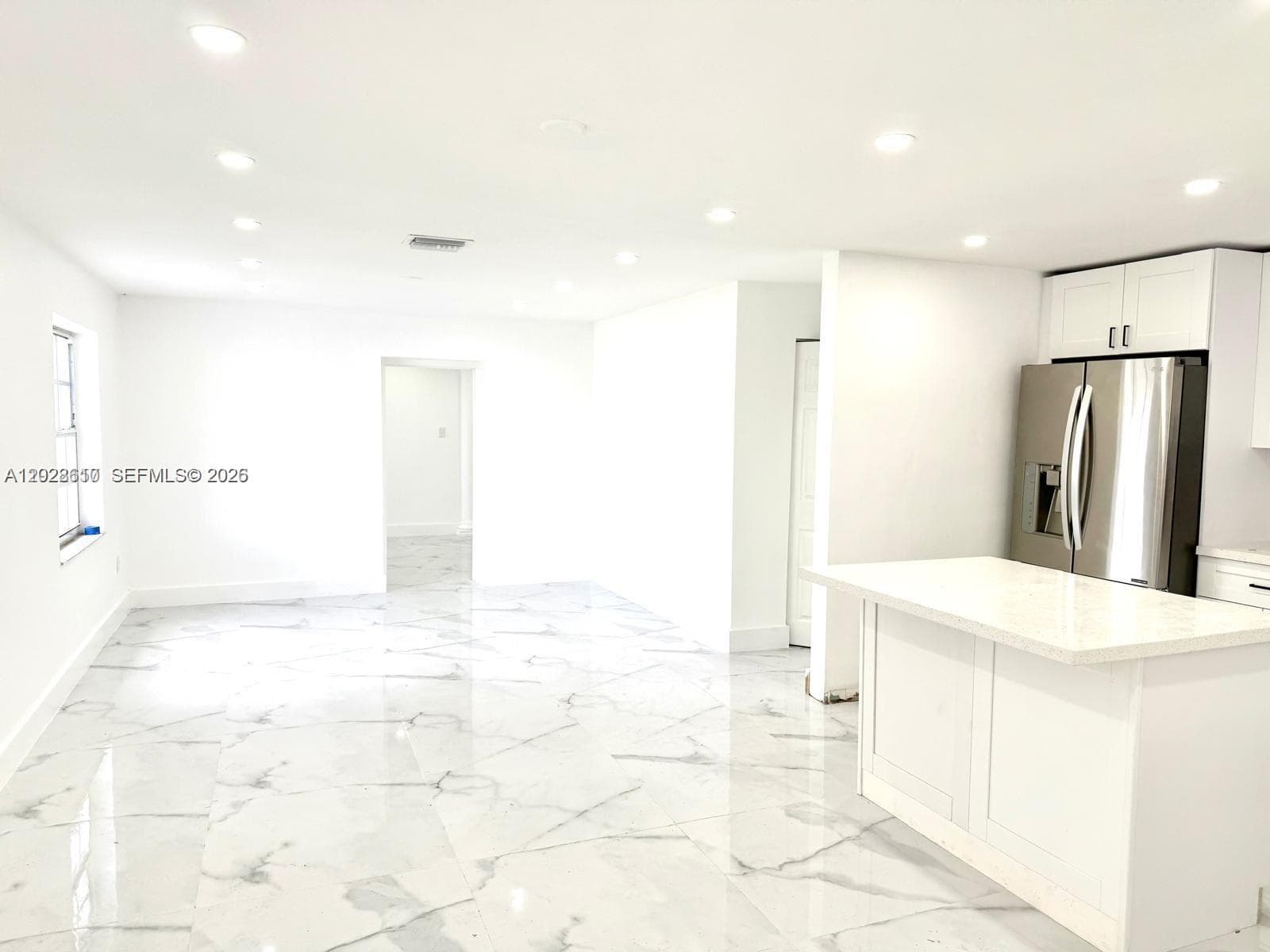 712 Hialeah Dr, Hialeah FL 33010 — 27