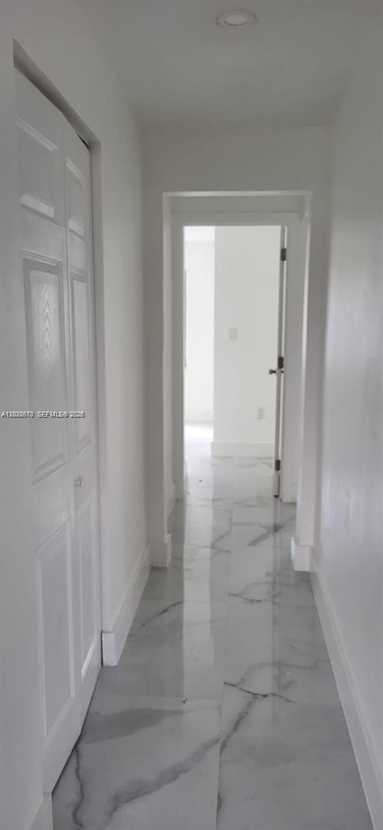 712 Hialeah Dr, Hialeah FL 33010 — 5