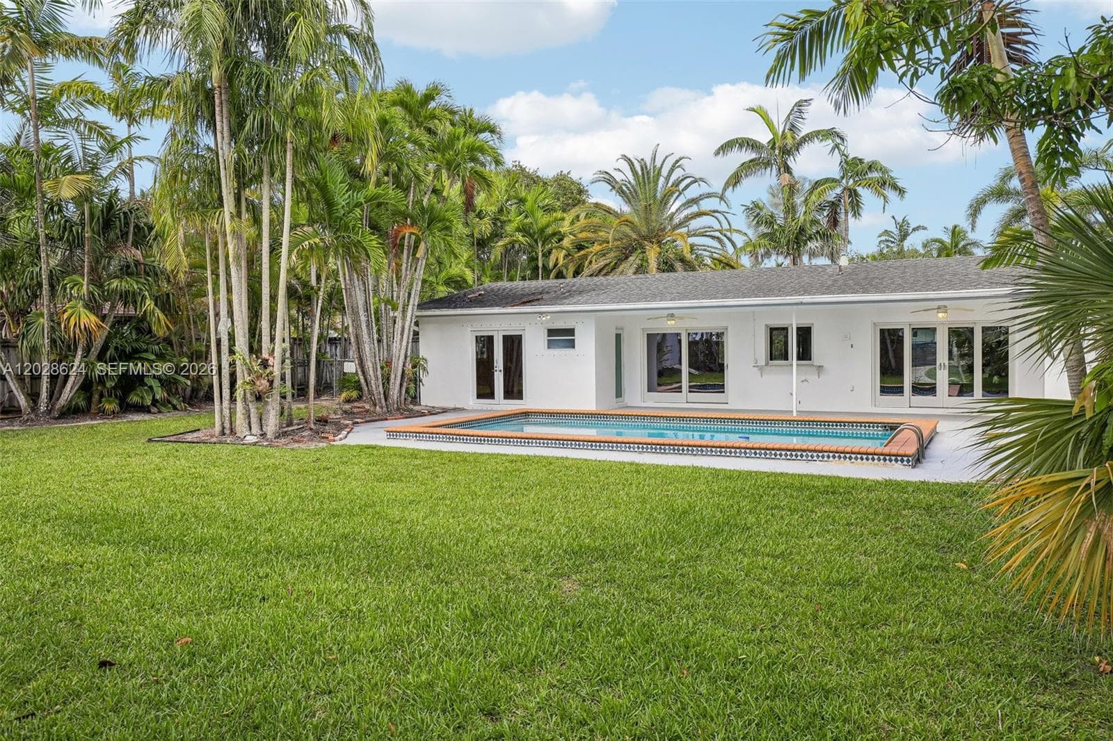 14401 SW 98 ct, Miami FL 33176 — 56