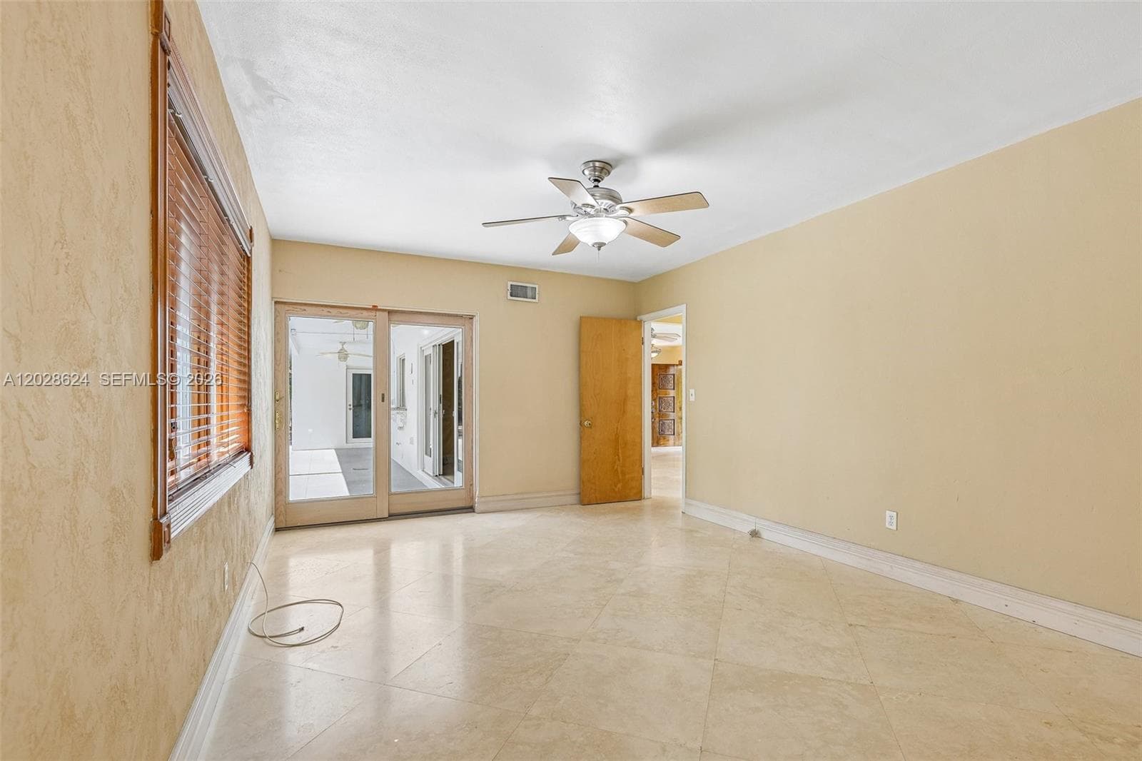 14401 SW 98 ct, Miami FL 33176 — 13