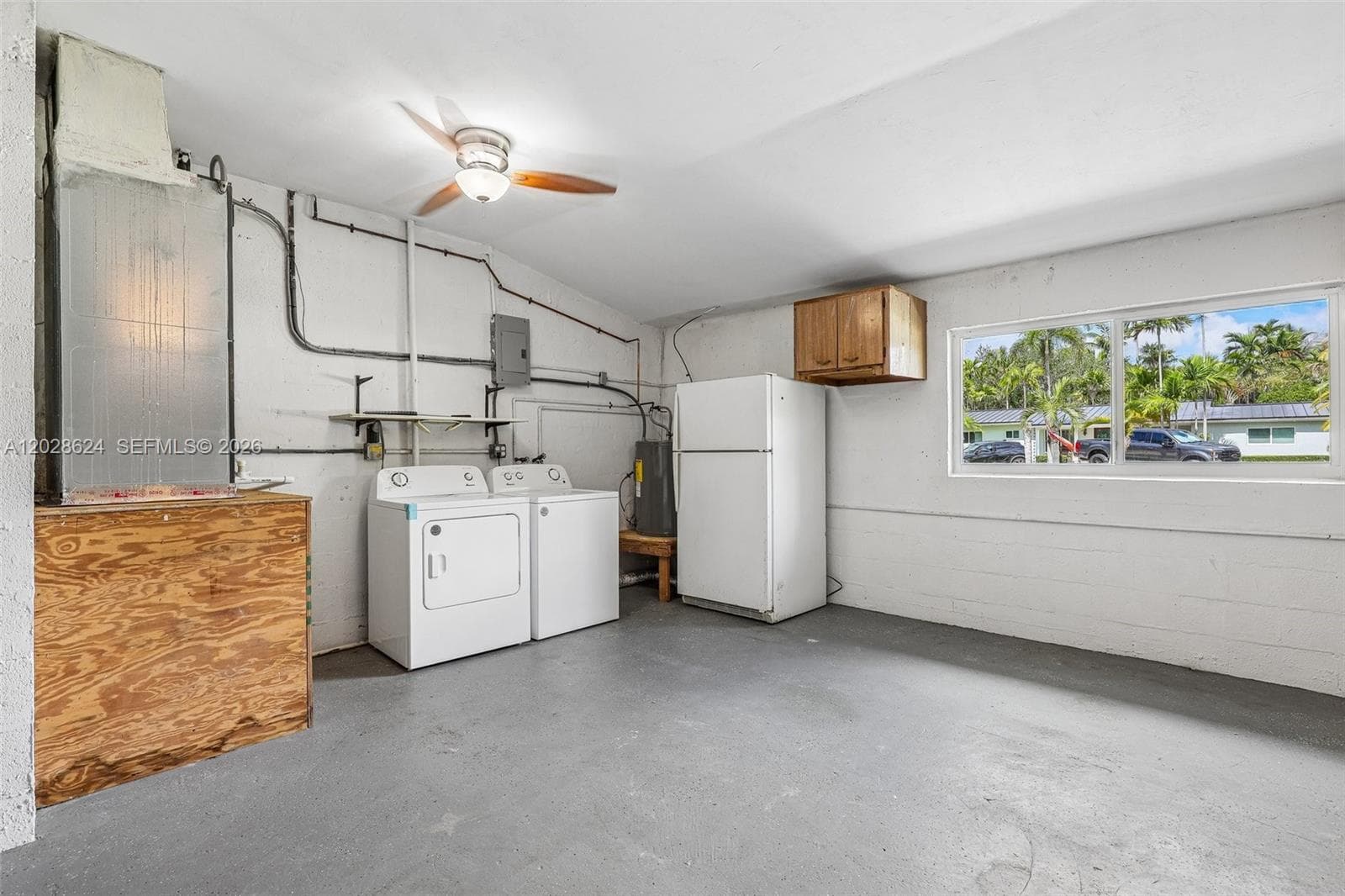 14401 SW 98 ct, Miami FL 33176 — 47
