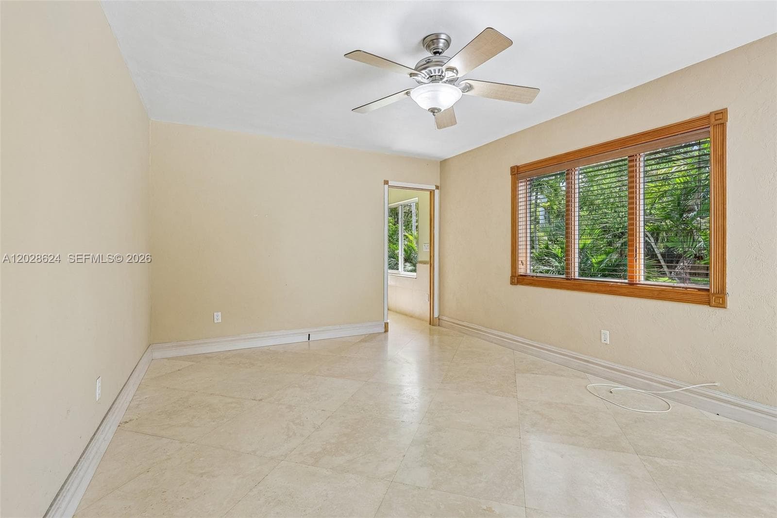14401 SW 98 ct, Miami FL 33176 — 26