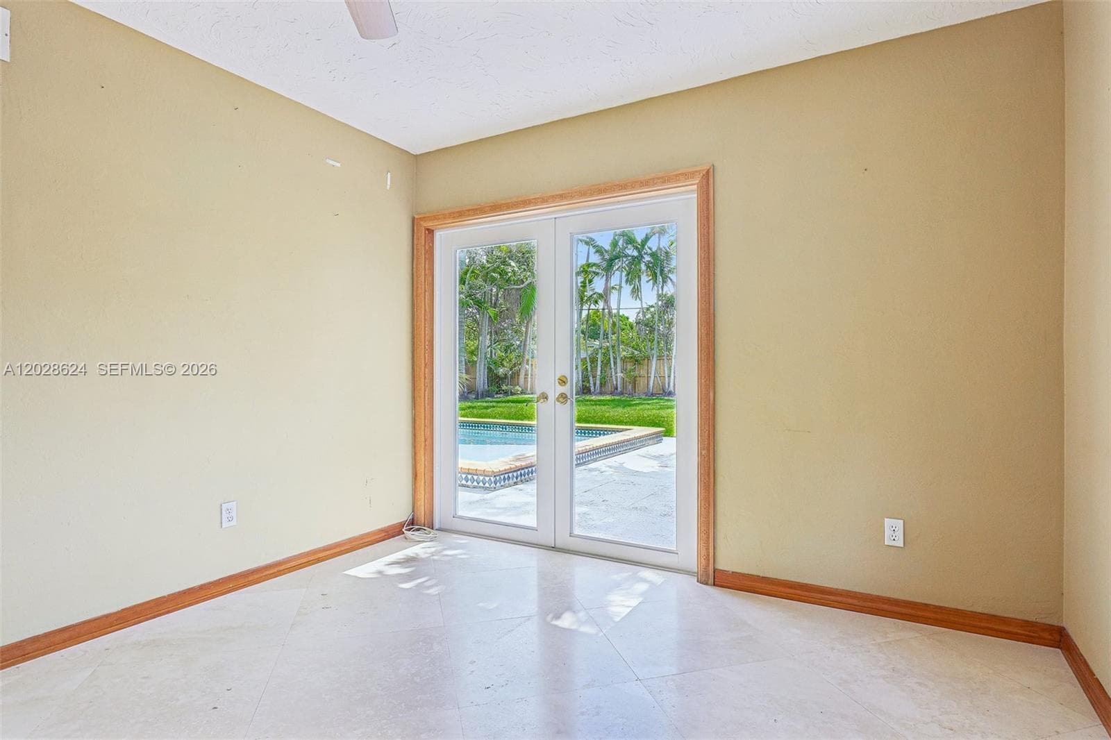 14401 SW 98 ct, Miami FL 33176 — 22