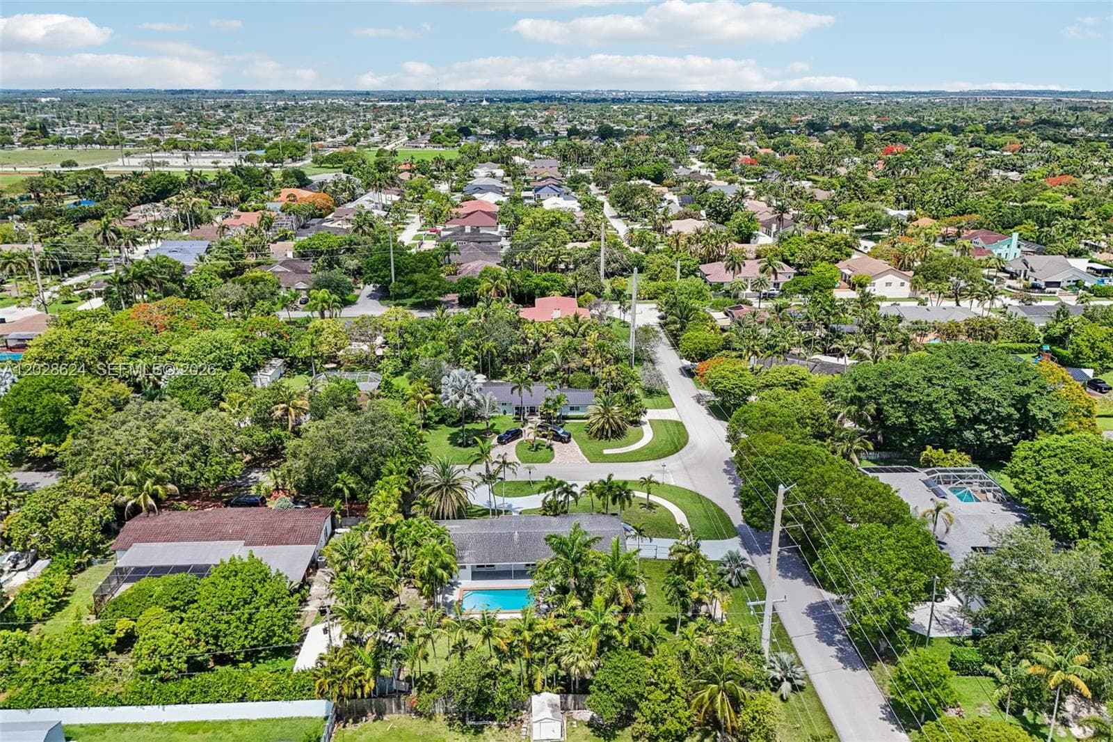 14401 SW 98 ct, Miami FL 33176 — 66