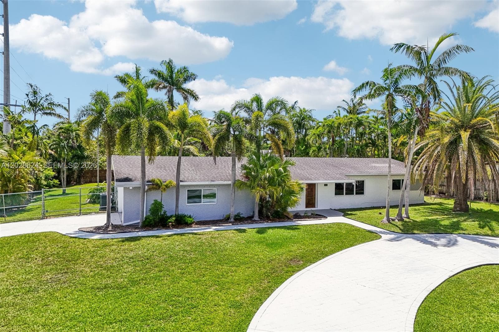 14401 SW 98 ct, Miami FL 33176 — 5