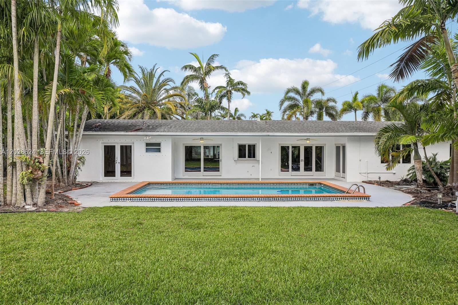 14401 SW 98 ct, Miami FL 33176 — 55