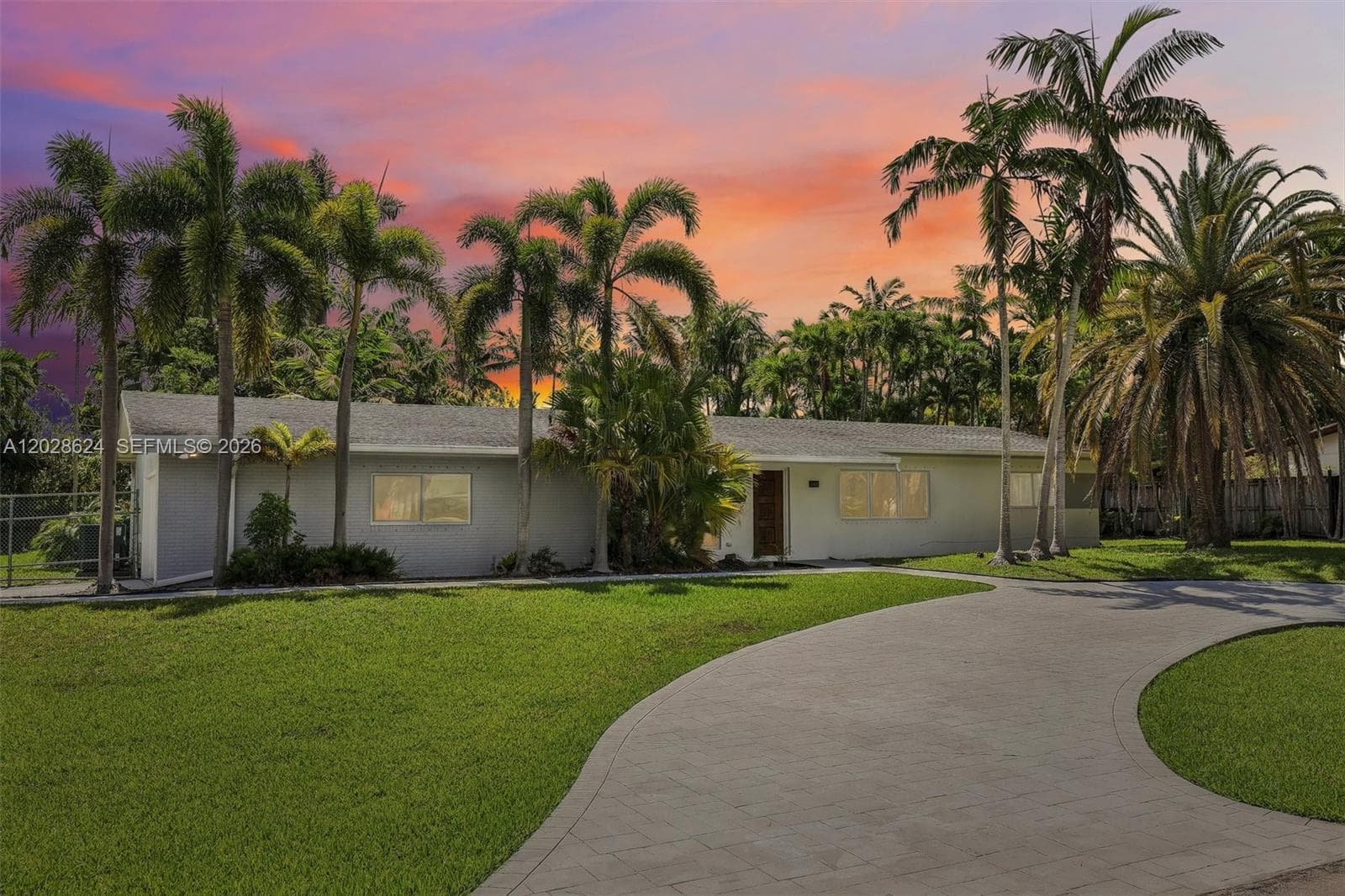 14401 SW 98 ct, Miami FL 33176 — 48