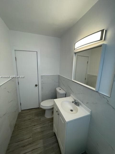 2048 NE 168th St # 3, North Miami Beach FL 33162 — 23