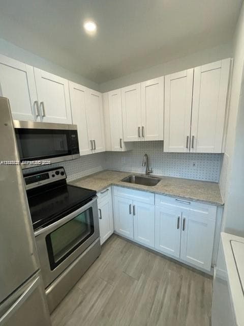 2048 NE 168th St # 3, North Miami Beach FL 33162 — 28