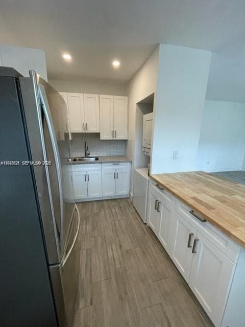 2048 NE 168th St # 3, North Miami Beach FL 33162 — 5