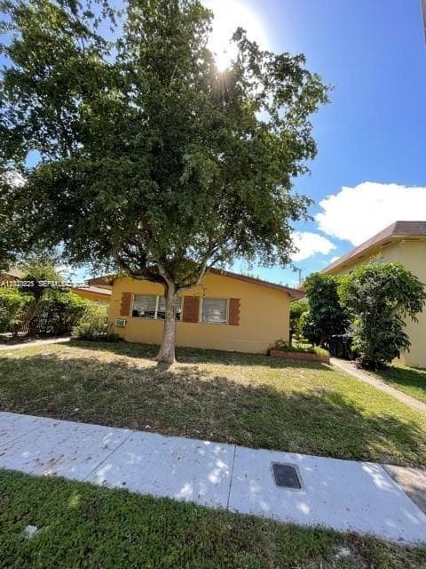 2048 NE 168th St # 3, North Miami Beach FL 33162 — 35