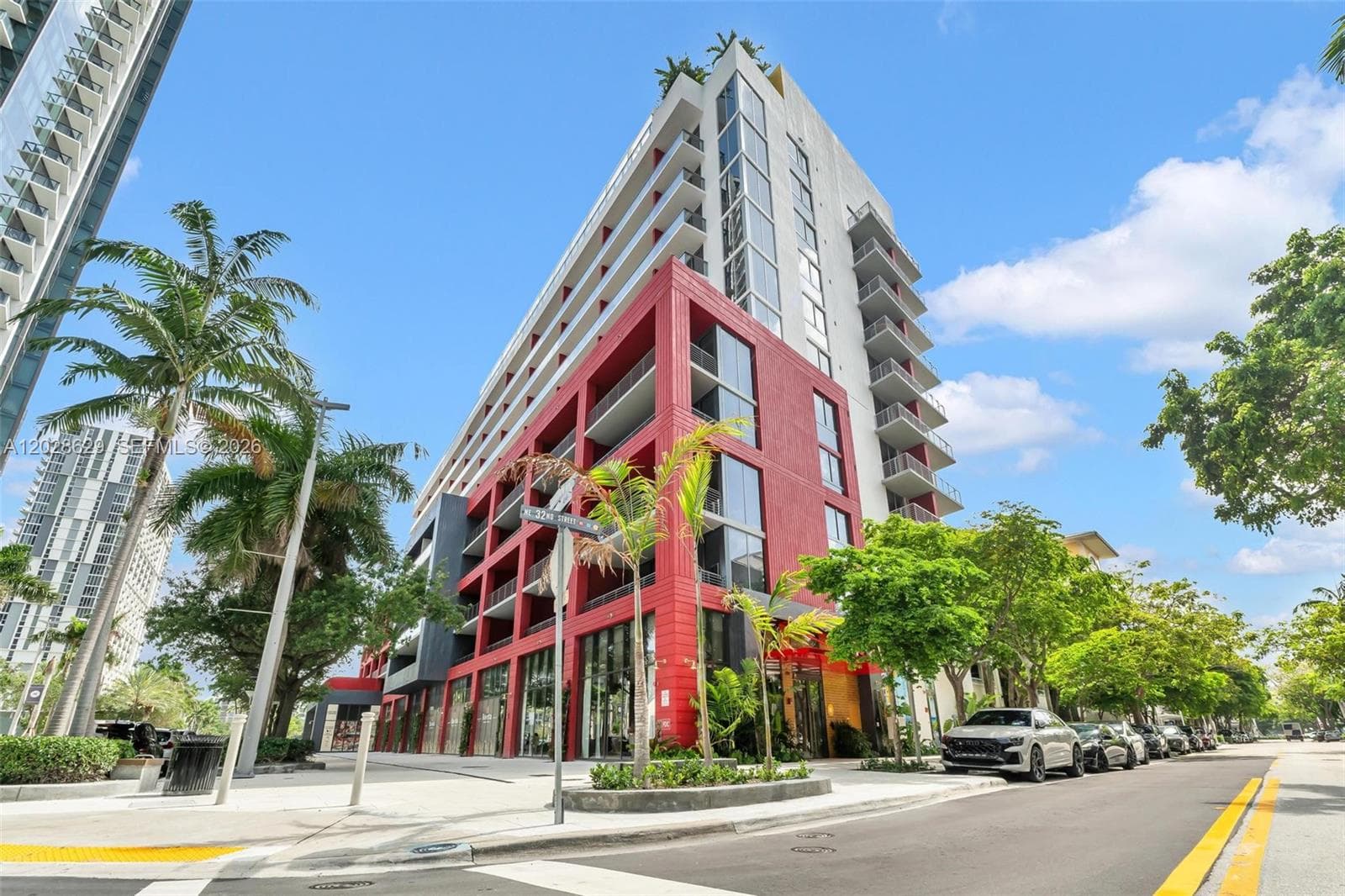 90 32nd ST # 909, Miami FL 33127 — 2