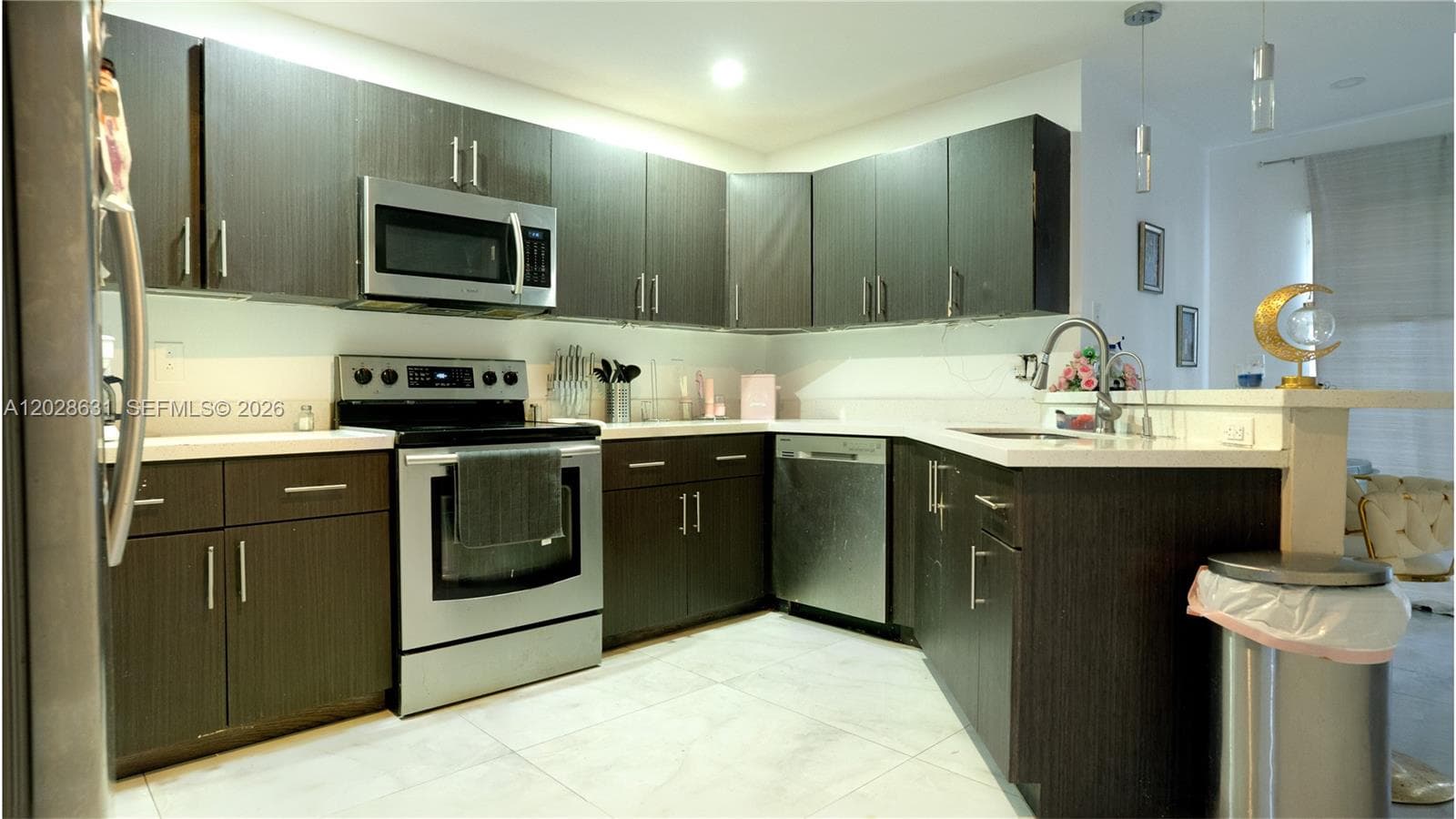 18499 NW 52nd Path, Miami Gardens FL 33055 — 11