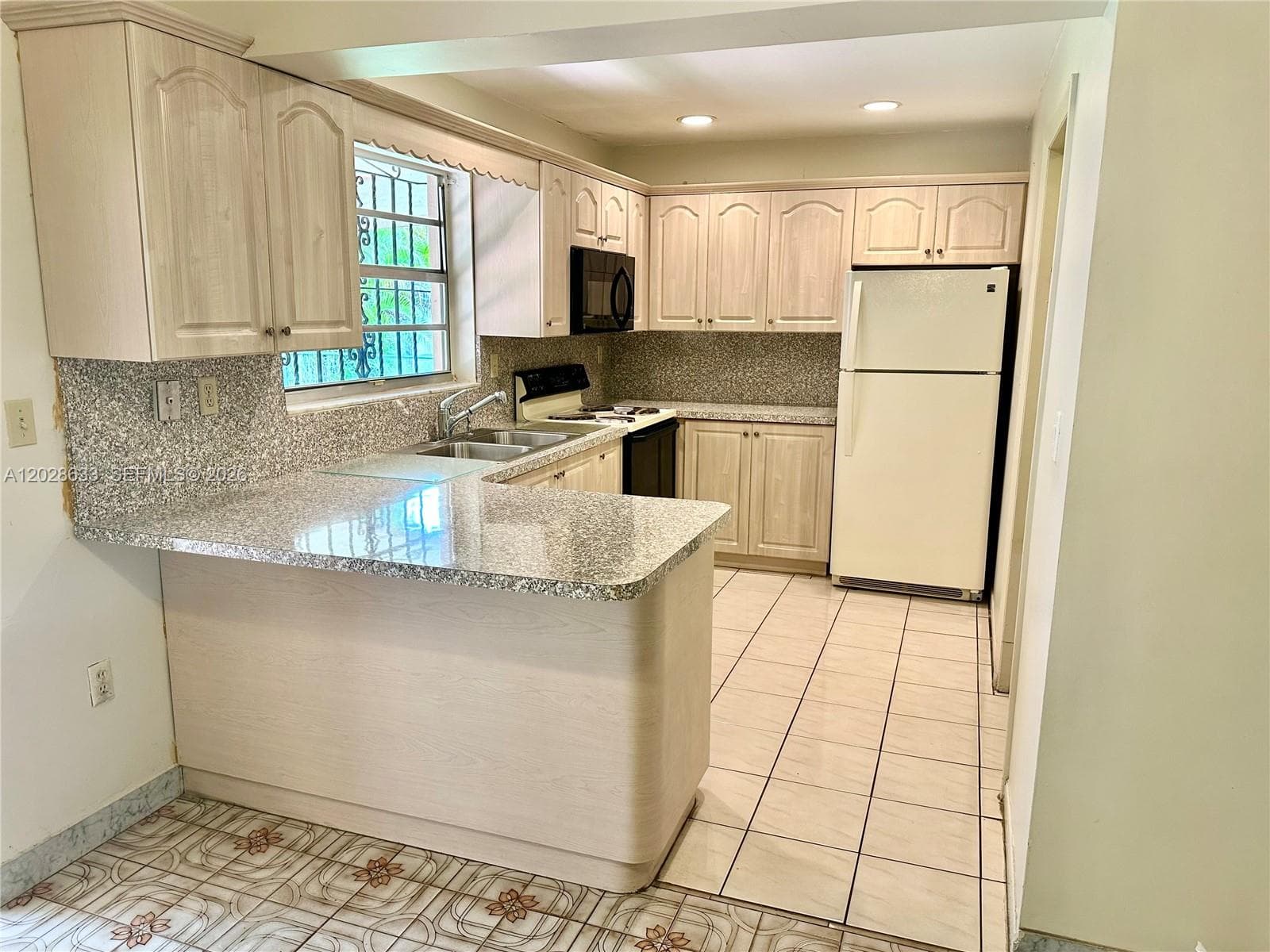 900 SW 104th Ave # 5B, Miami FL 33174 — 2