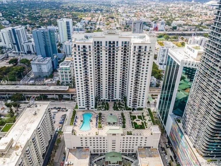 999 SW 1st Ave # 2112, Miami FL 33130 — 2