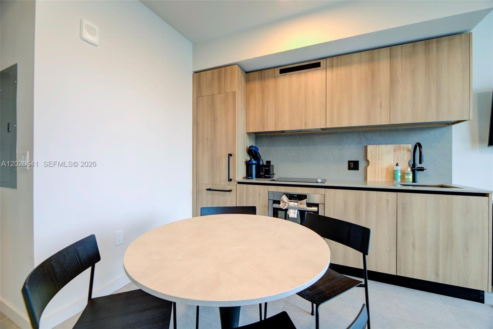 121 NE 5th St # 3103, Miami FL 33132 — 11