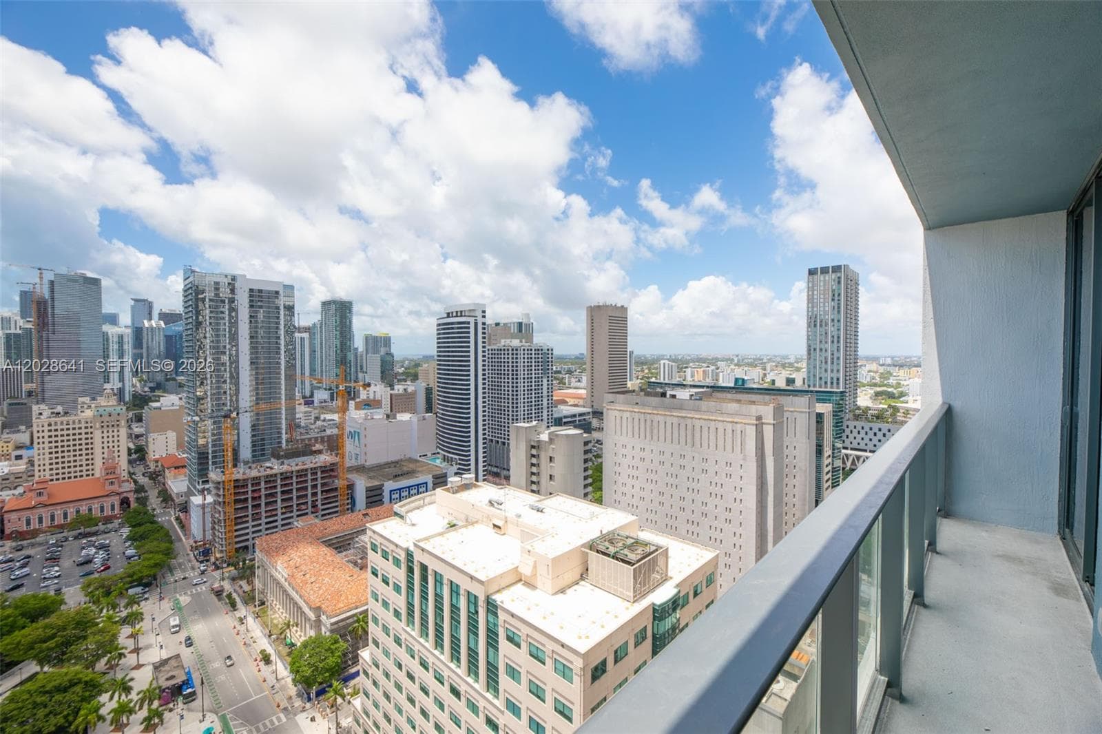 121 NE 5th St # 3103, Miami FL 33132 — 19