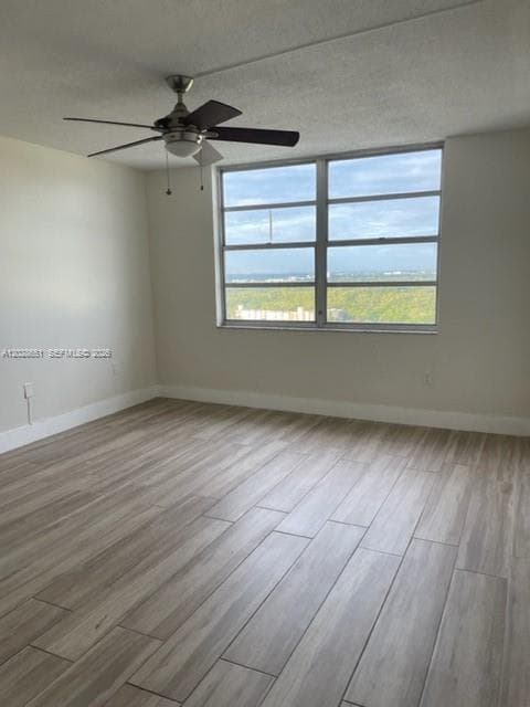 2750 NE 183rd St # 2504, Aventura FL 33160 — 5