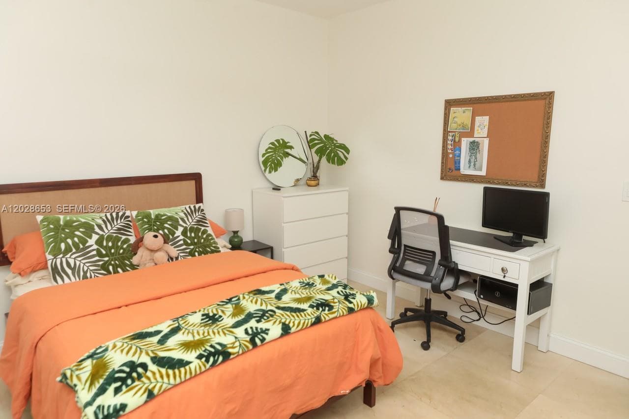 13324 SW 106th Ave, Miami FL 33176 — 25
