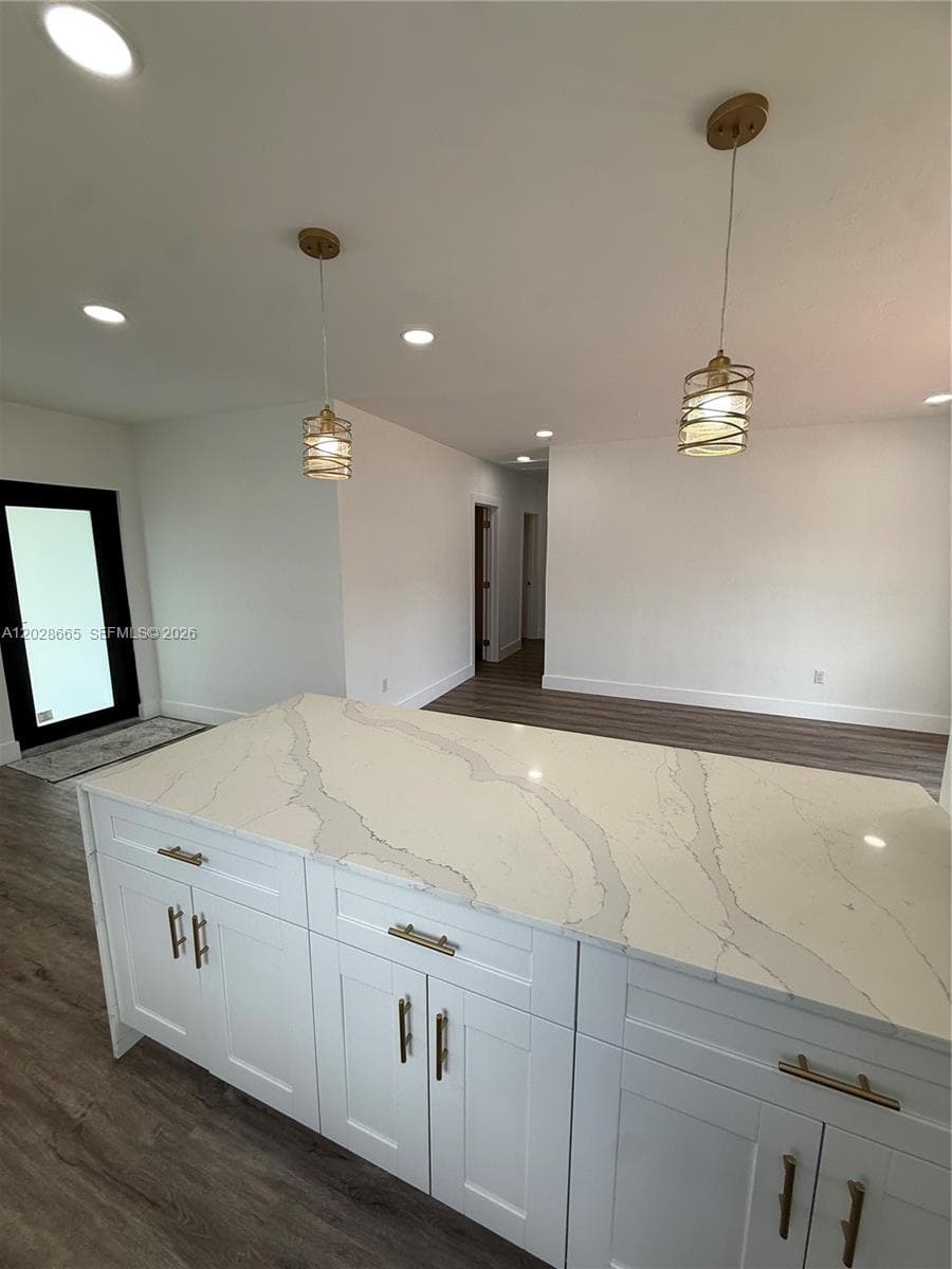 1014 W 66th St, Hialeah FL 33012 — 6