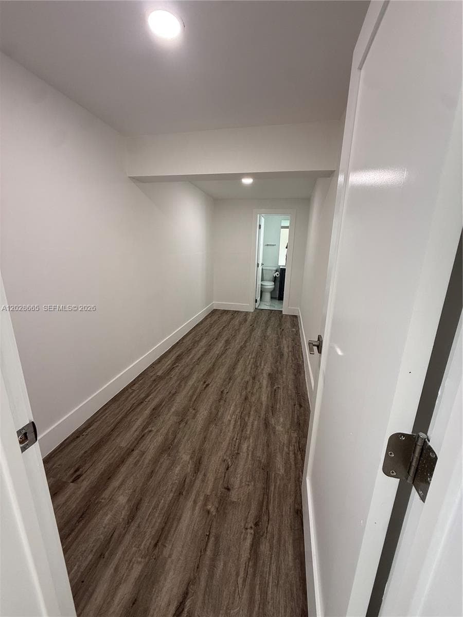 1014 W 66th St, Hialeah FL 33012 — 12