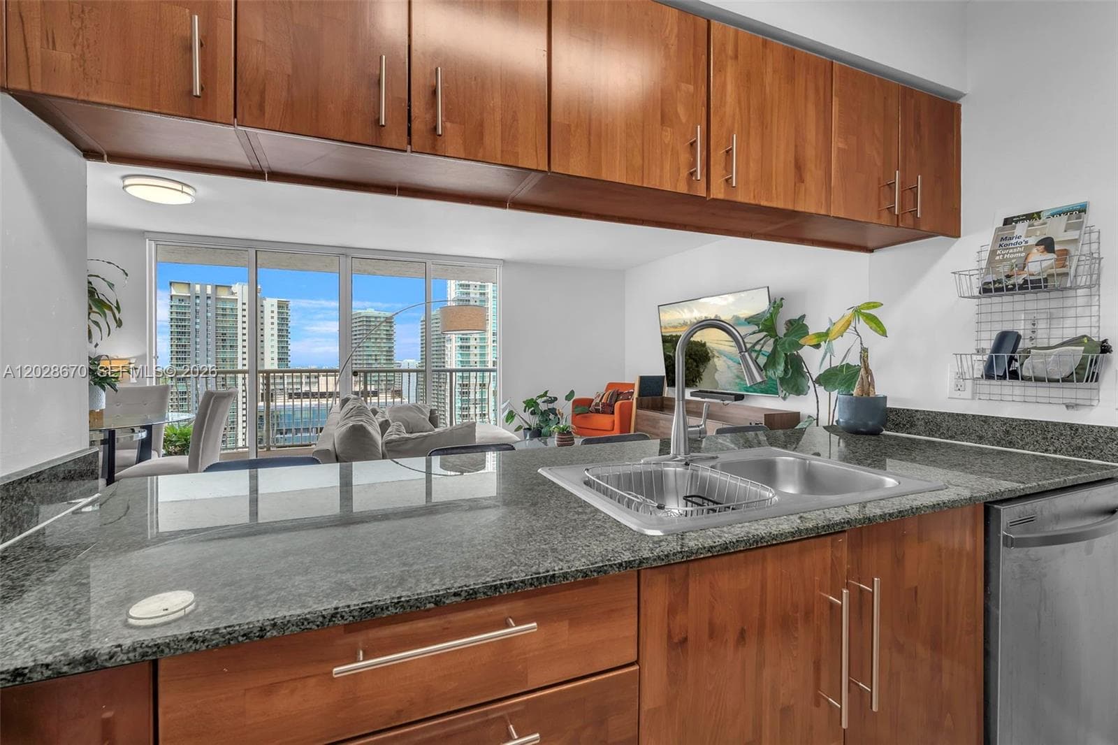 1200 Brickell Bay Dr # 3123, Miami FL 33131 — 10