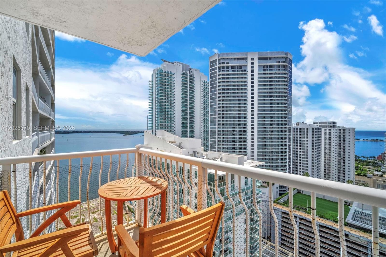 1200 Brickell Bay Dr # 3123, Miami FL 33131 — 21