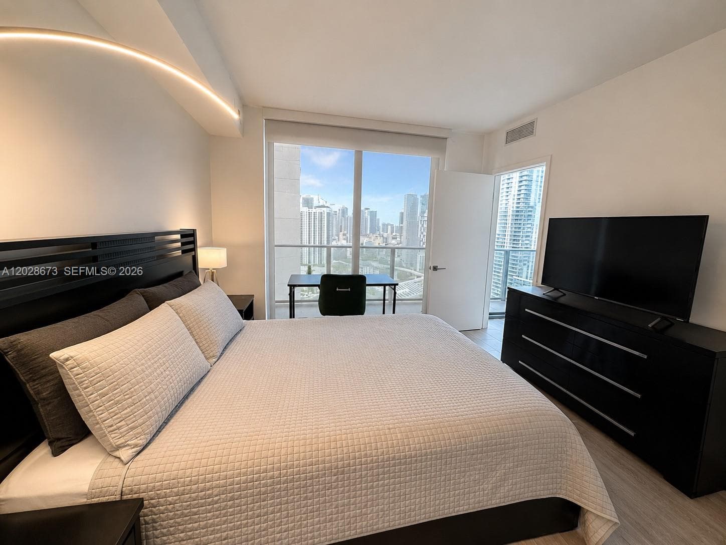 55 SW 9th St # 3201, Miami FL 33130 — 12