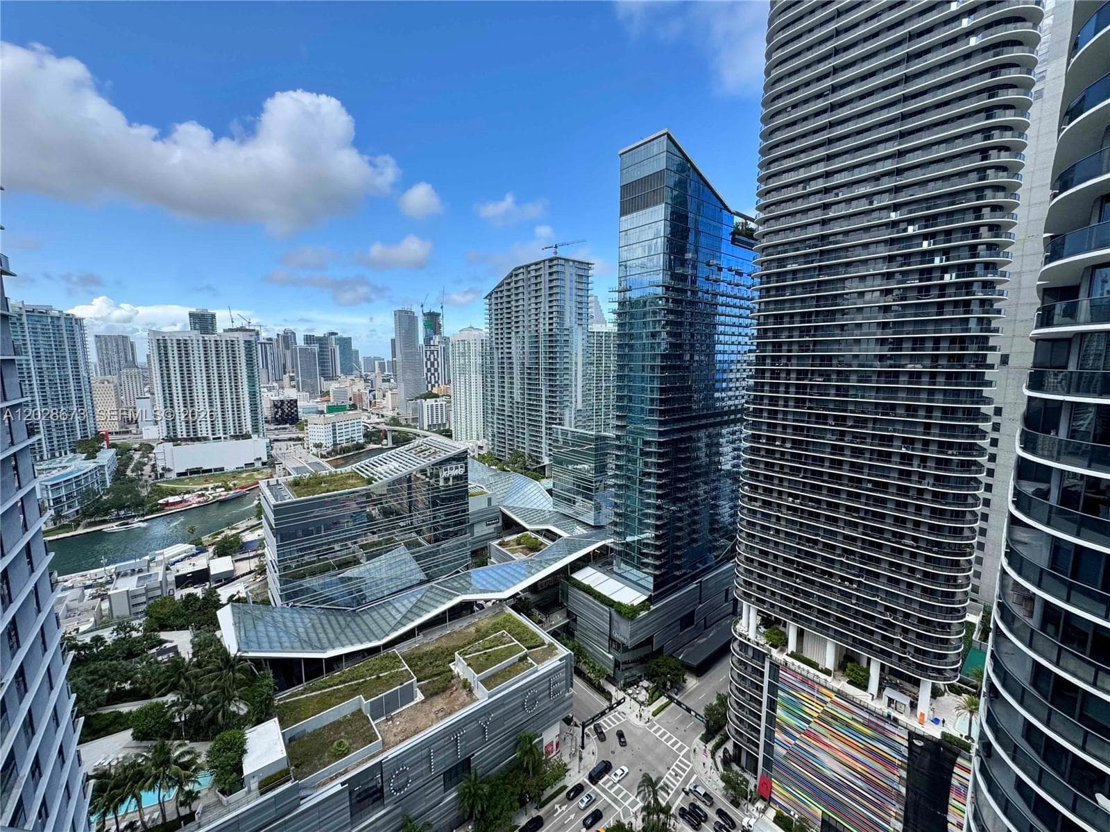 55 SW 9th St # 3201, Miami FL 33130 — 1