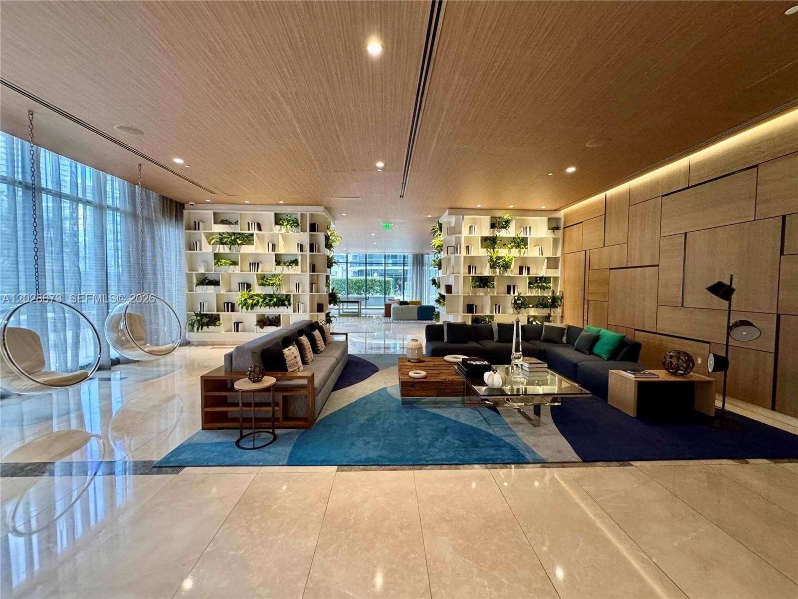 55 SW 9th St # 3201, Miami FL 33130 — 31