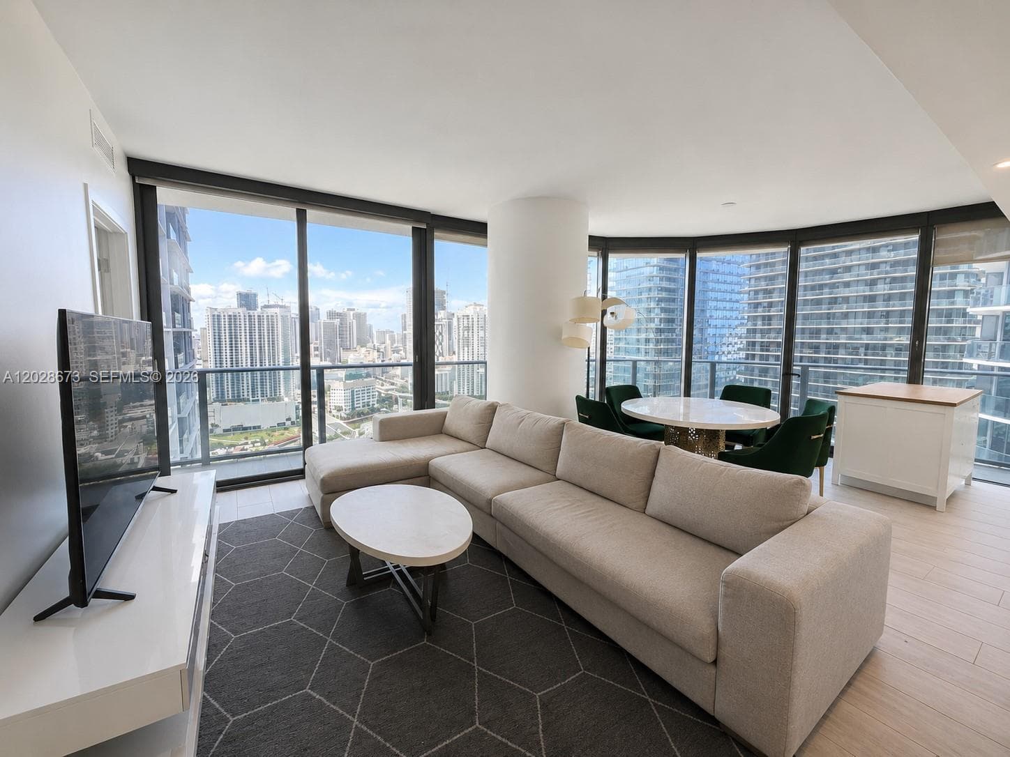 55 SW 9th St # 3201, Miami FL 33130 — 4
