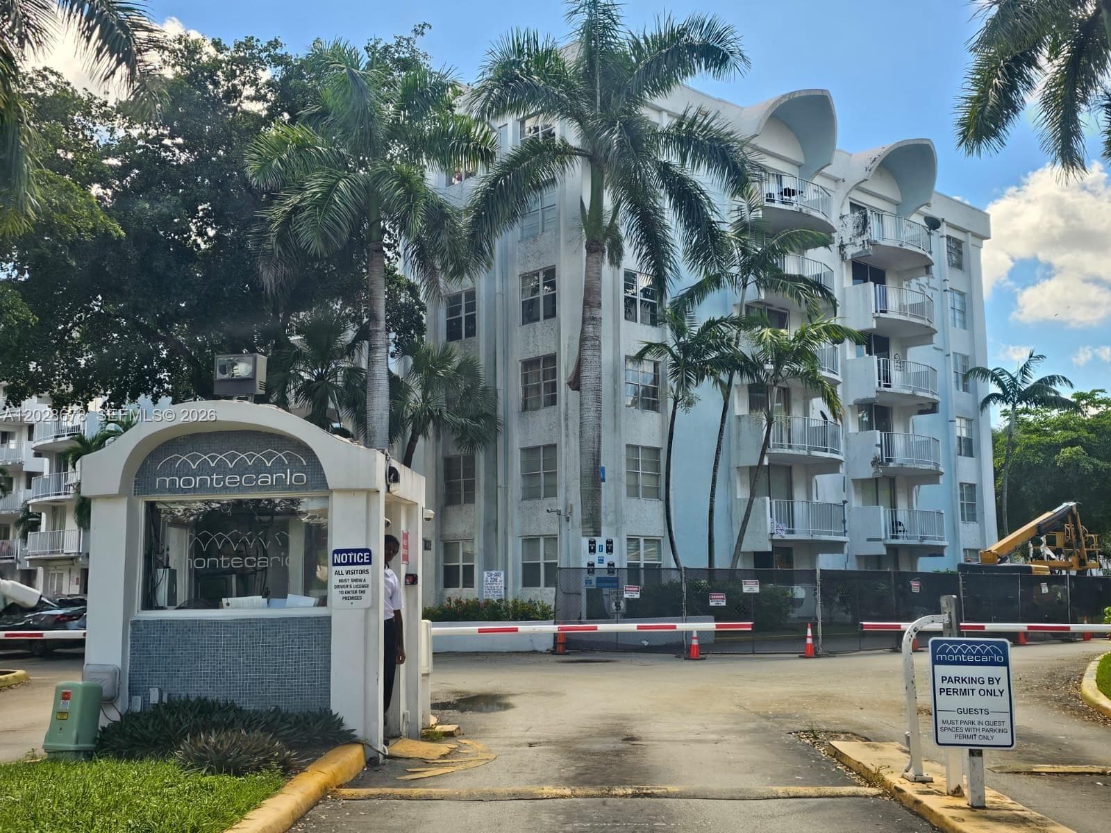 492 NW 165th St Rd # 211, Miami FL 33169 — 2