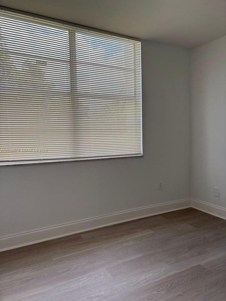 492 NW 165th St Rd # 211, Miami FL 33169 — 22