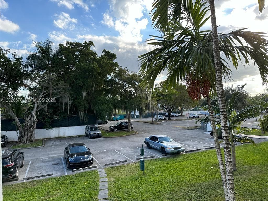 492 NW 165th St Rd # 211, Miami FL 33169 — 7