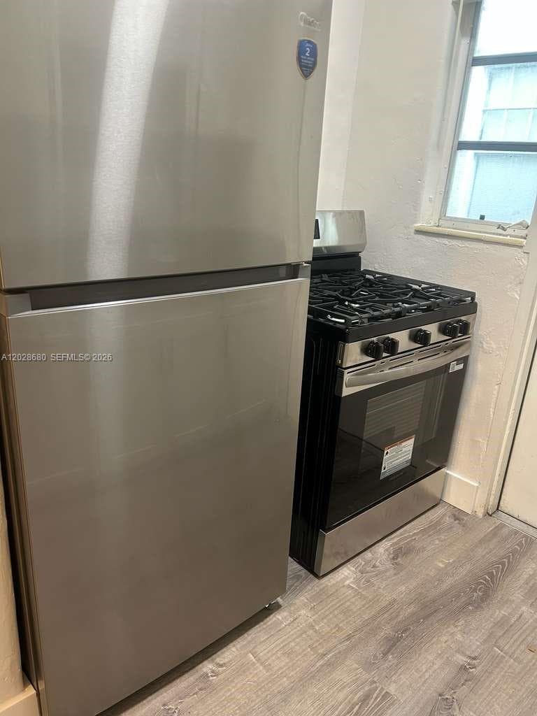 1254 Pennsylvania Ave # 5, Miami Beach FL 33139 — 6