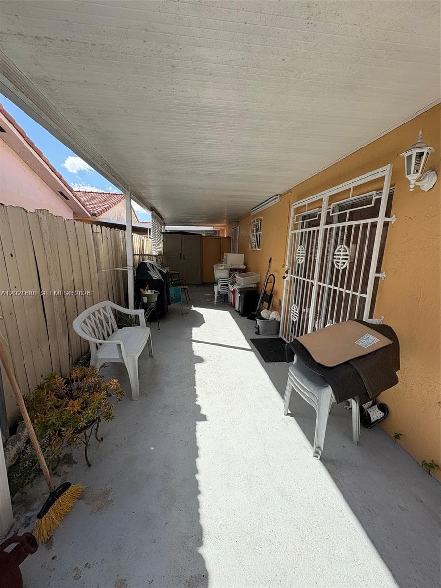 2232 W 74th Ter # 40C, Hialeah FL 33016 — 7