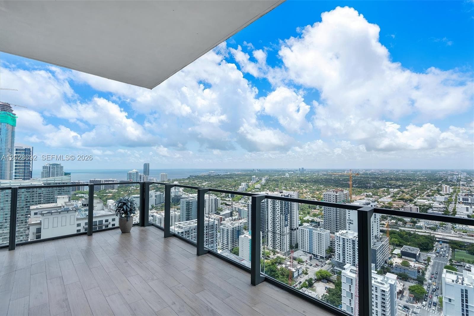 88 SW 7th St # 4001, Miami FL 33130 — 51