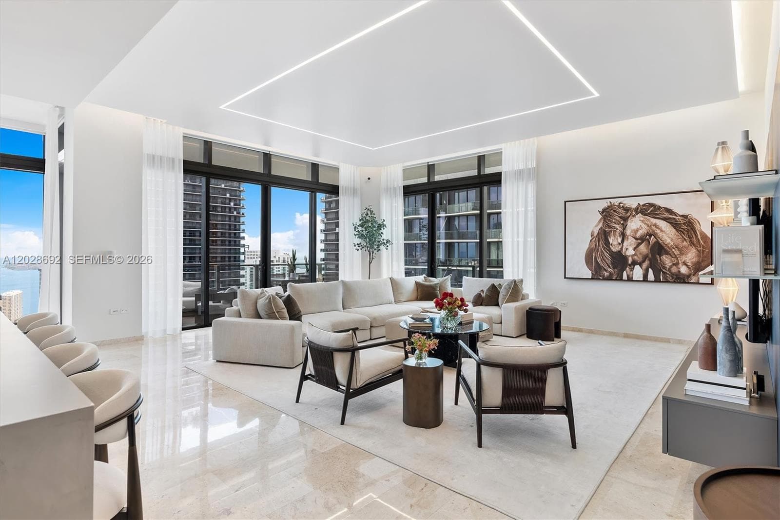 88 SW 7th St # 4001, Miami FL 33130 — 11