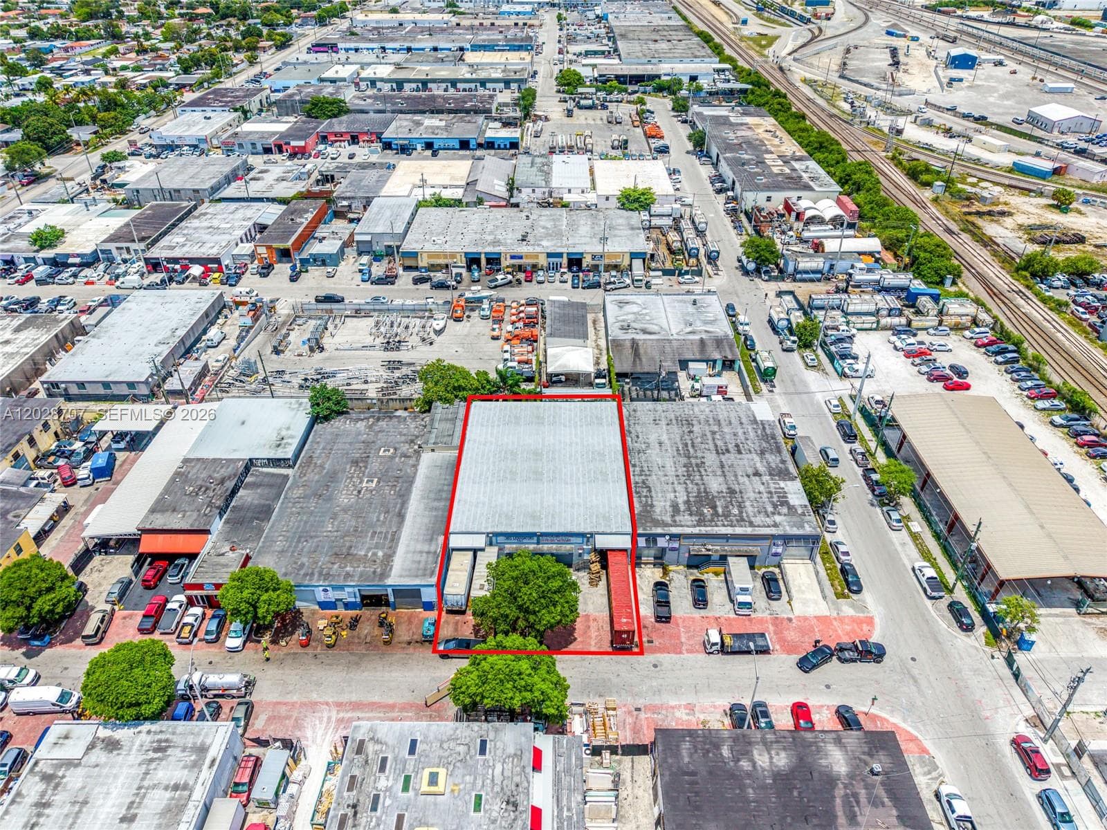 1085 E 27th St, Hialeah FL 33013 — 7