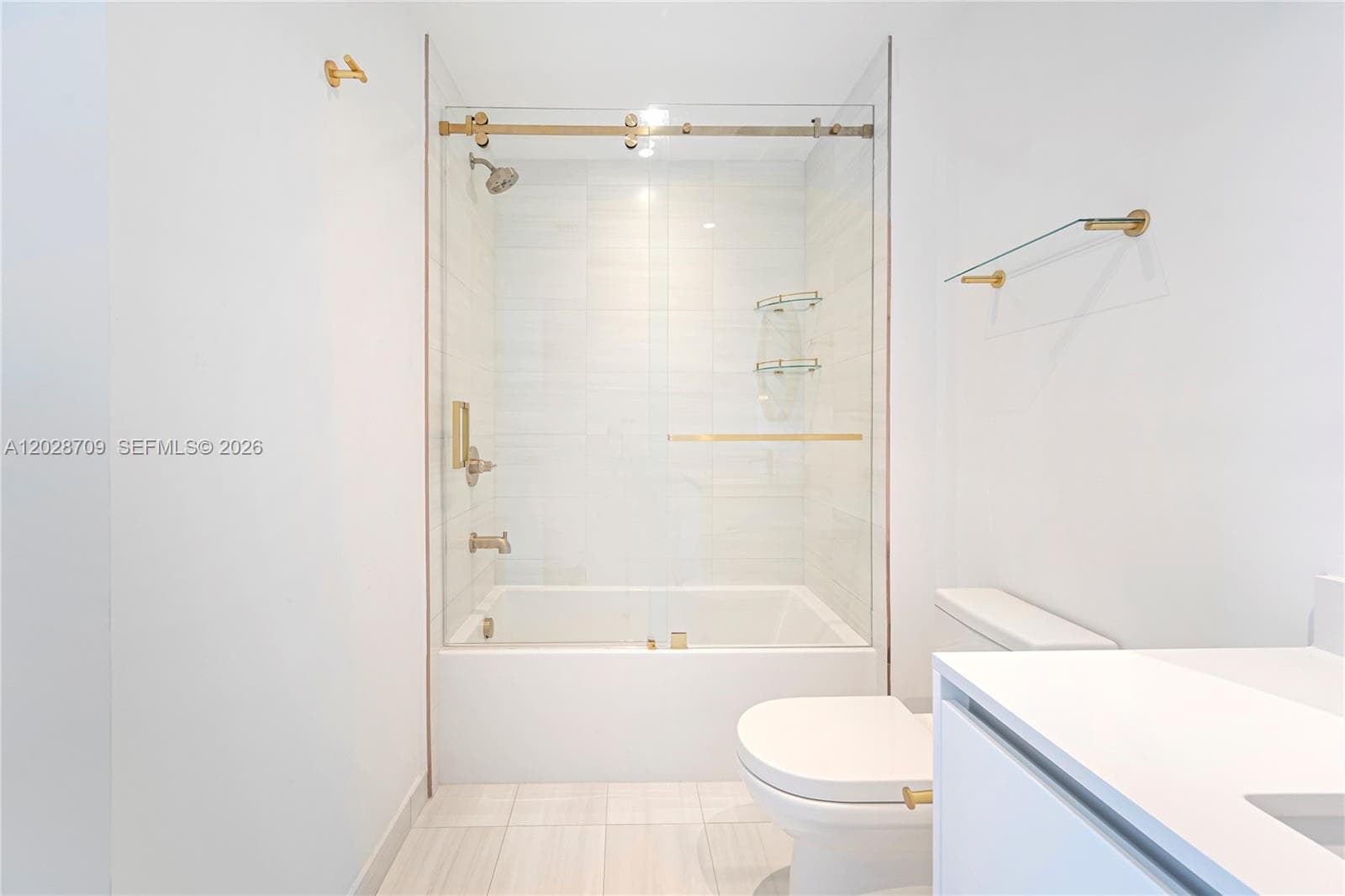 2678 Tigertail # 813, Coconut Grove FL 33133 — 20