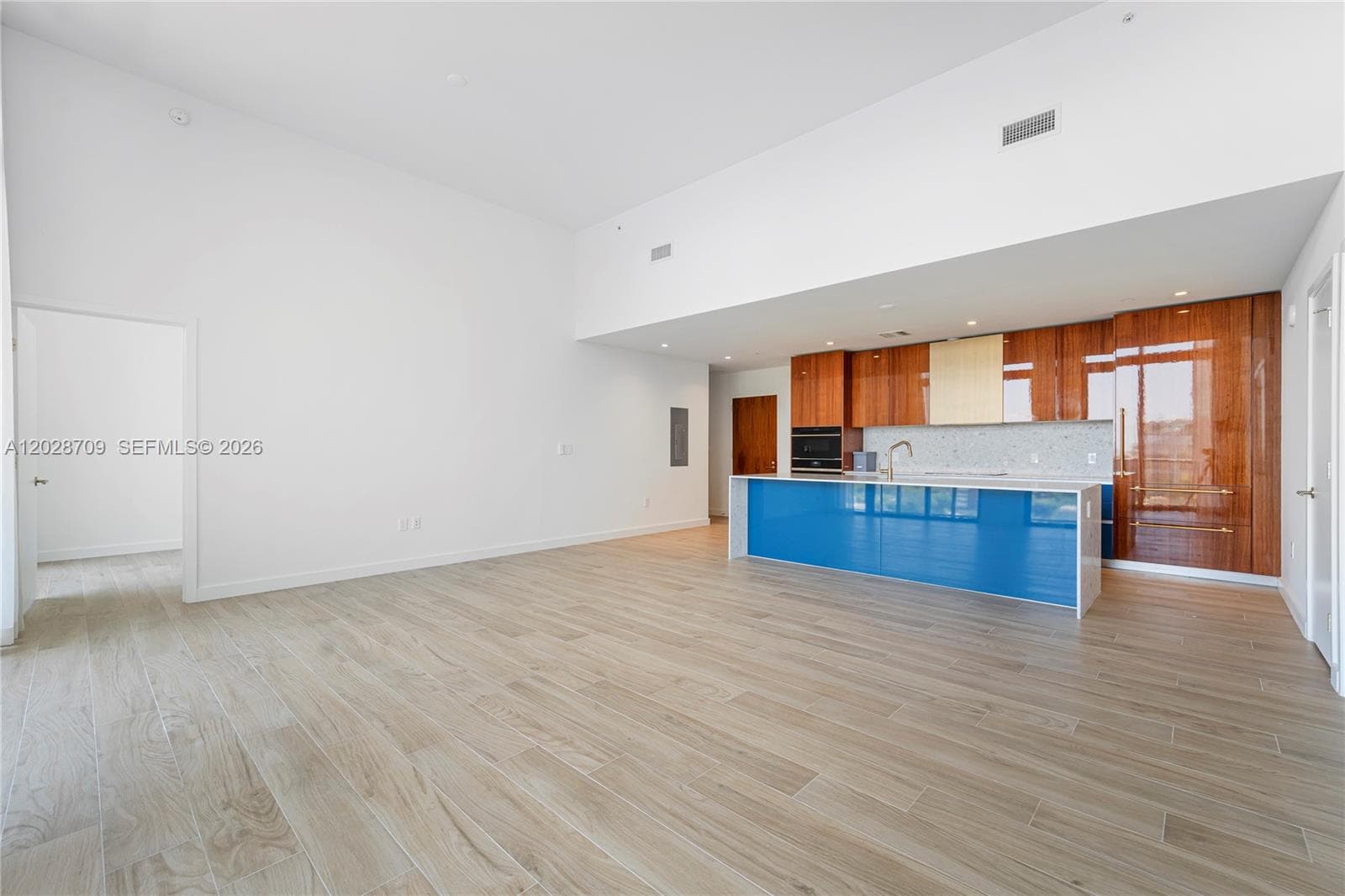 2678 Tigertail # 813, Coconut Grove FL 33133 — 10