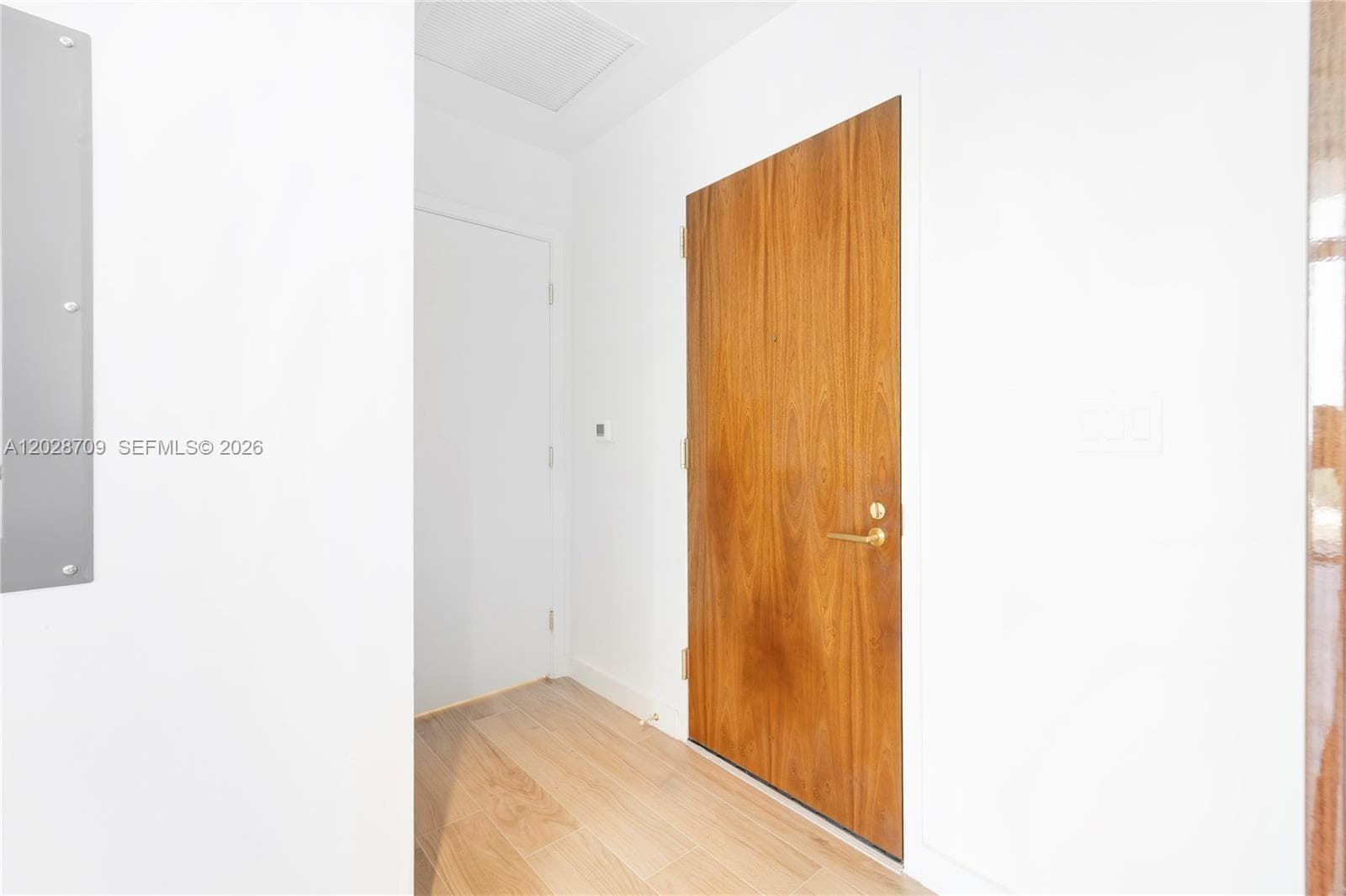 2678 Tigertail # 813, Coconut Grove FL 33133 — 33