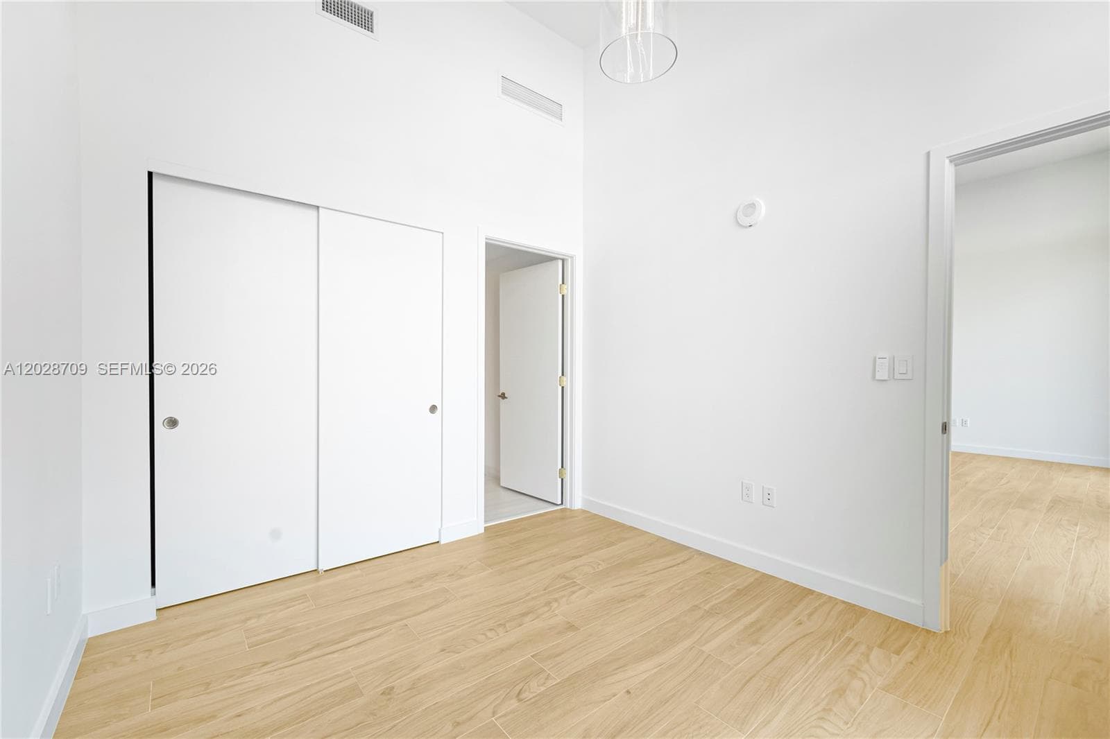 2678 Tigertail # 813, Coconut Grove FL 33133 — 14