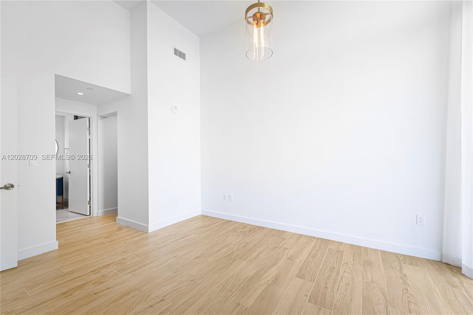 2678 Tigertail # 813, Coconut Grove FL 33133 — 21