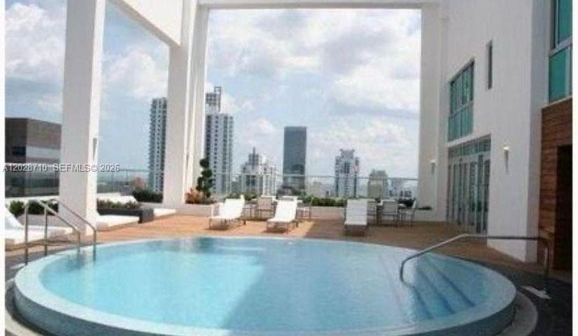 55 SE 6th St # 1502, Miami FL 33131 — 29